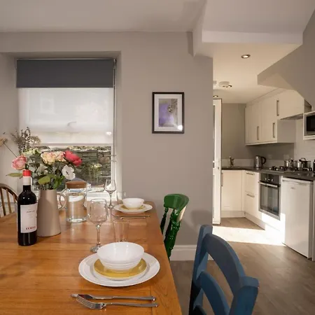 Morland Contemporary Lakeland By Letmestay Ambleside